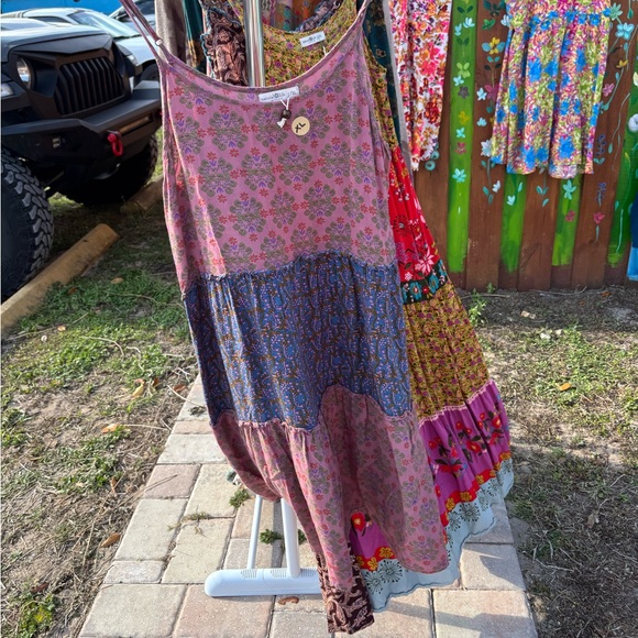 NATURAL LIFE Pink Patchwork Floral Tank Top - Picture 2 of 4